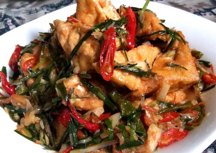 Cara Bikin Tahu Sambal Bawang Rambut Anti Gagal