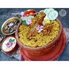 A picture of হায়দ্রাবাদি চিকেন হান্ডি বিরিয়ানি#Foodyy_Bangali_cookpad.