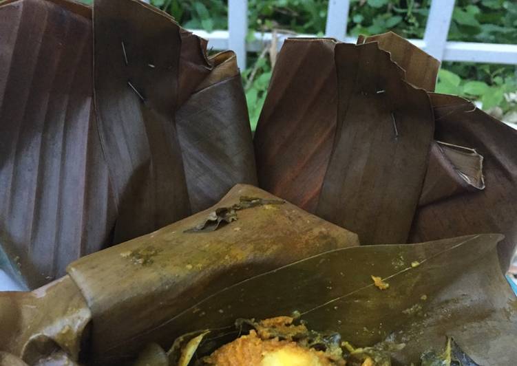 Pepes Ayam Mantap