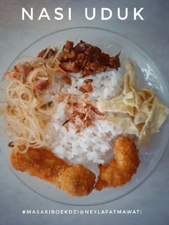 Foto resep Nasi Uduk Rice Cooker