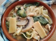 Una foto de ramen noodles