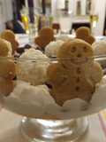 Postre de mandarinas con muñecos de jengibre