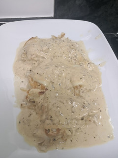 Una foto de Panga en salsa de orégano
