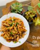 Ức gà rim nước tương