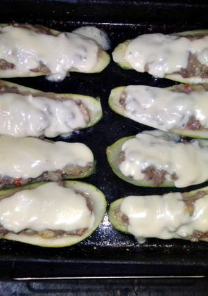 Una foto de Zucchinis rellenos