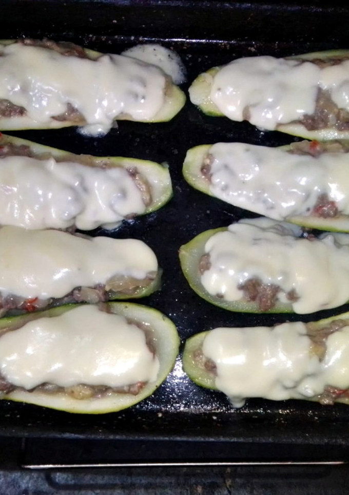 Una foto de Zucchinis rellenos