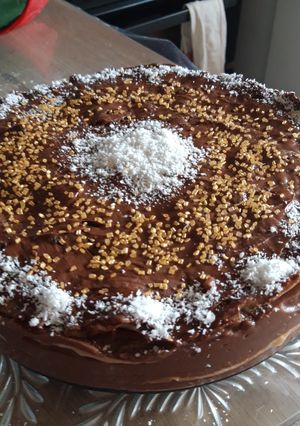 Une photo de Gâteau de crêpes à la crème pâtissière au chocolat