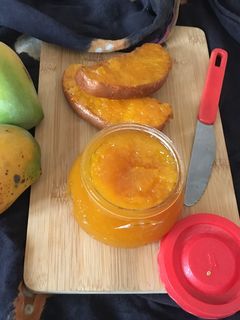 મેંગો જામ (Mango Jam Recipe In Gujarati) રેસીપી મુખ્ય ફોટો