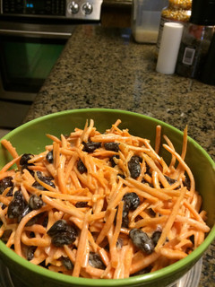 A picture of Carrot Raisin Salad.