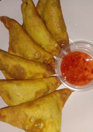 รูปของ เกี๊ยวทอดไส้ไก่ | Fried Shu-Mai with Chicken Filling