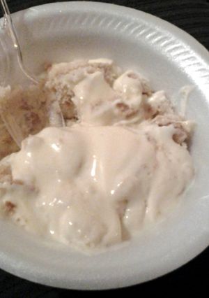 A picture of my moms nanner pudding.