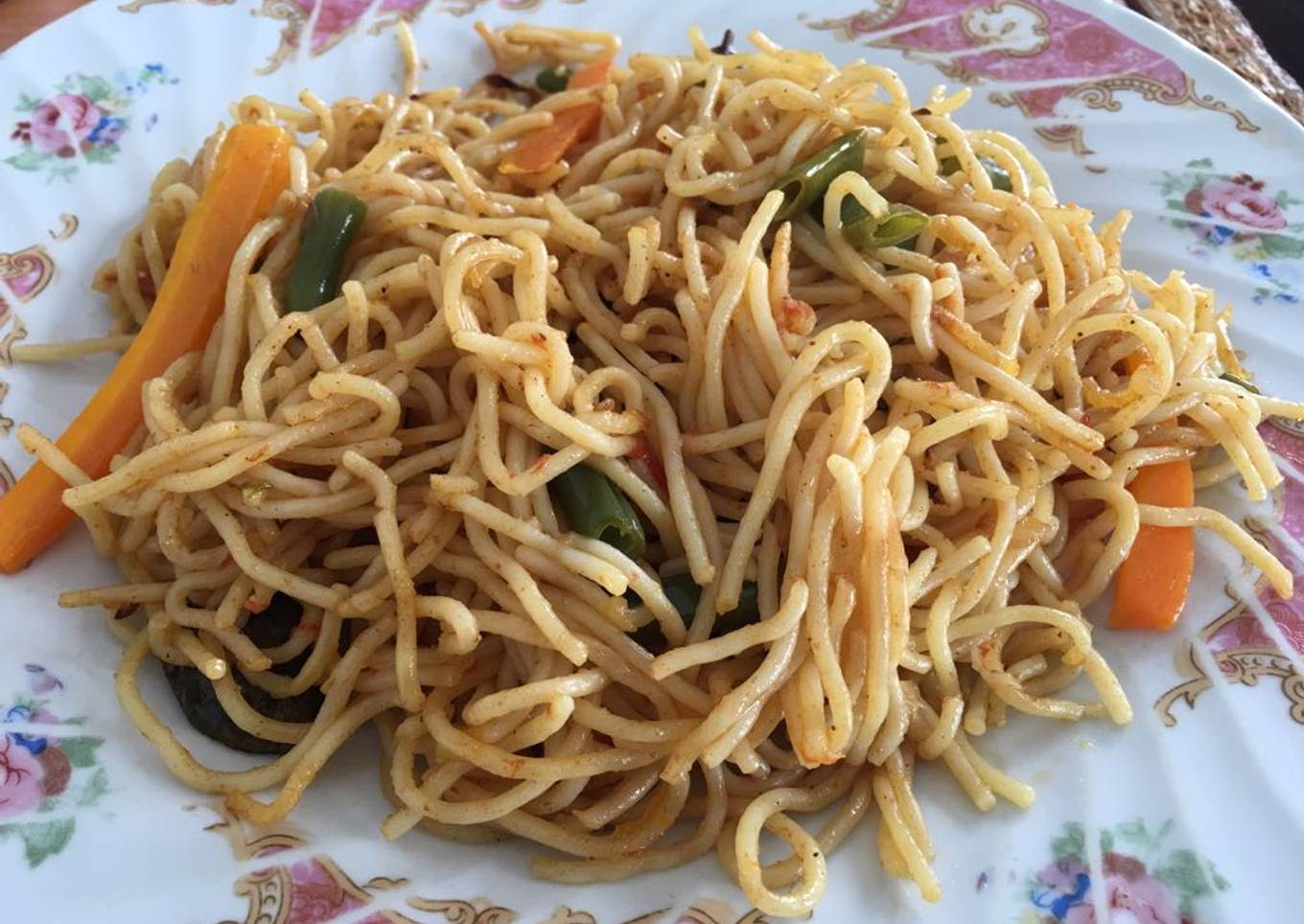 Spaghetti with vegetables
