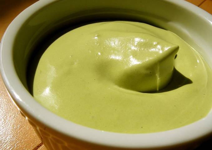 Easy Matcha Cream for Crepe or Dorayaki