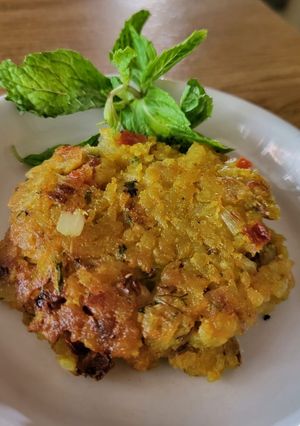 A picture of Poha mini uttapam.
