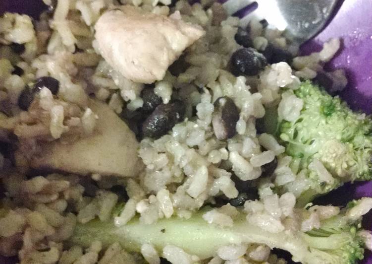 Recipe of Favorite Chicken with broccoli, black beans and rice