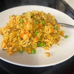 A picture of Street style fried rice.