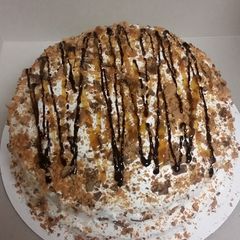 A picture of Butterfinger Cake.