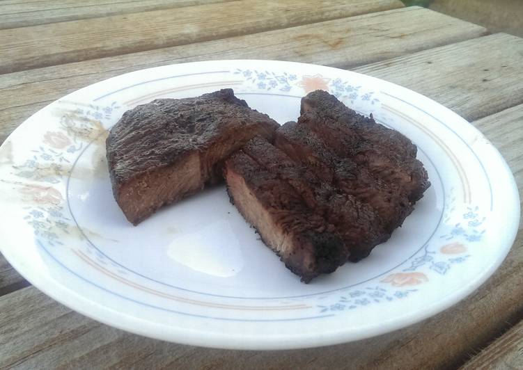 How to Make Quick Grilled Balsamic Steak