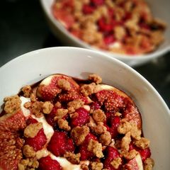 A picture of Vanilla balsamic figs and raspberries, ginger'n'lime crumble and Greek yoghurt.