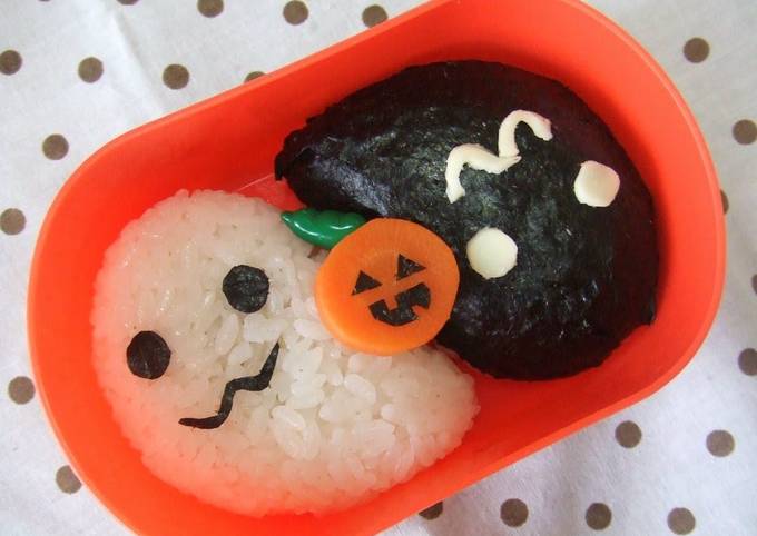 Halloween Black and White Character Bento Ghosts