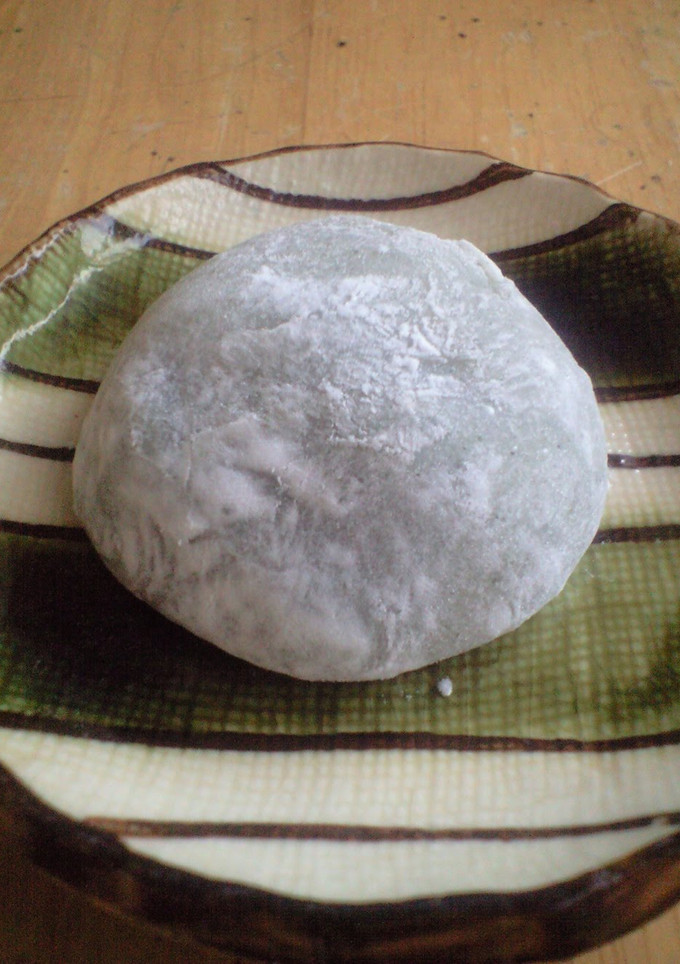 A picture of Daifuku-mochi with Sliced Mochi.