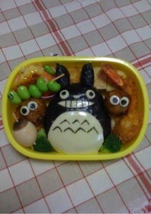 A picture of Character Bento Totoro and Soot Sprites.