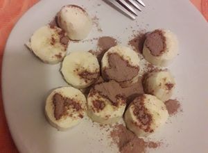 Una foto de Postre. el favorito de mi niño #2 ingredientes#1 paso