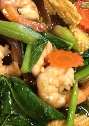 รูปของ ผัดผักรวมมิตรกุ้ง