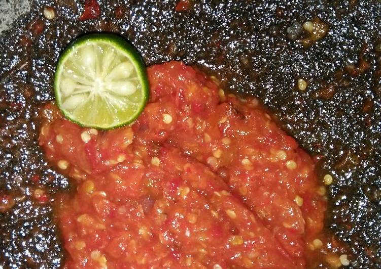 Bagaimana Membuat Sambal Kukus Jeruk Limao yang Enak