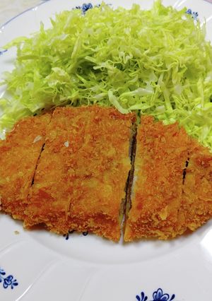 A picture of Crispy Pork Cutlets: Batter Method & Frying Tips.