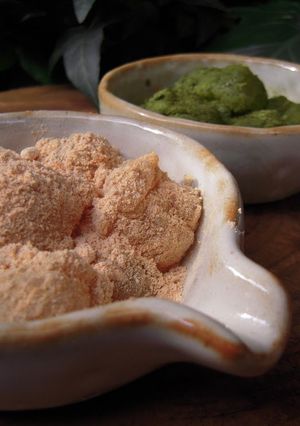 A picture of Easy Chewy Warabi Mochi.