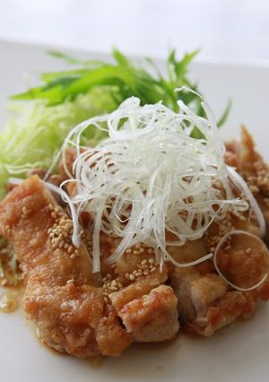 A picture of Youlinji-style Chicken Thigh.