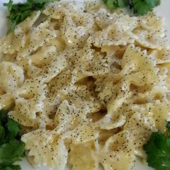 A picture of Midwest Mac'N'Cheese.