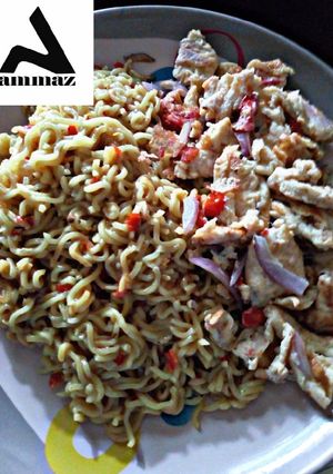 A picture of Indomie and egg.