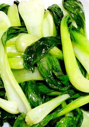 A picture of Stir fried bok choy.