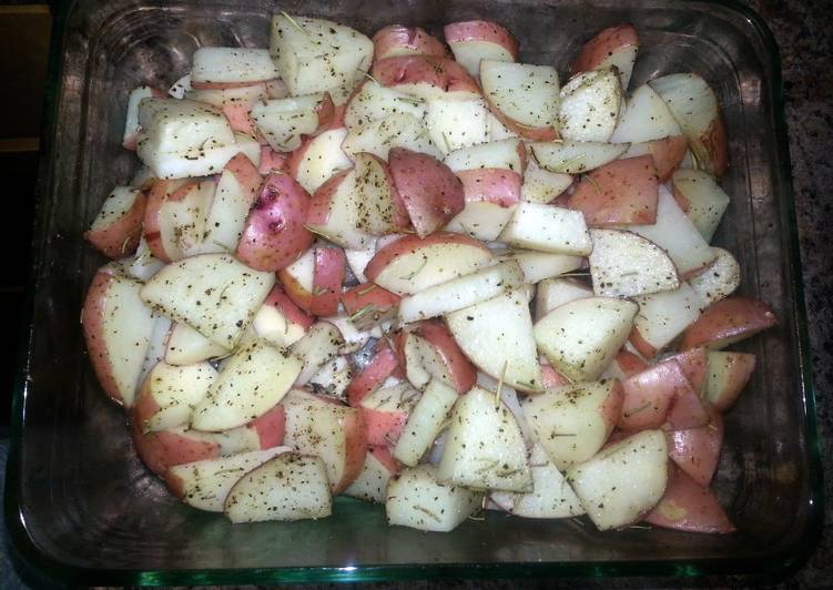 Steps to Prepare Perfect Rosemary oven roasted potatoes