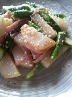 A picture of Yam and Asparagus Garlic Stir Fry.