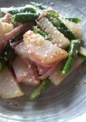 A picture of Yam and Asparagus Garlic Stir Fry.