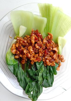 Foto resep Pokcoy siram saus ayam