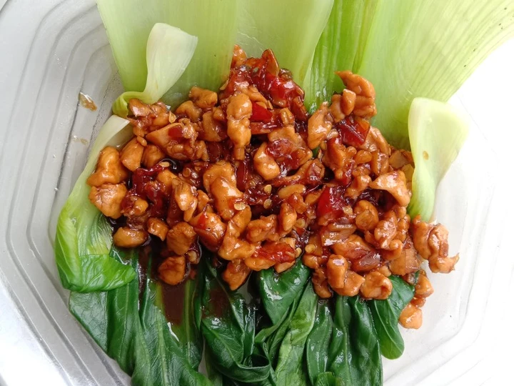 Easy Steps Prepare Recipes Pokcoy siram saus ayam the So Delicious Make You Drink.