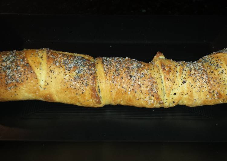 Simple Way to Make Any-night-of-the-week poppyseed french bread
