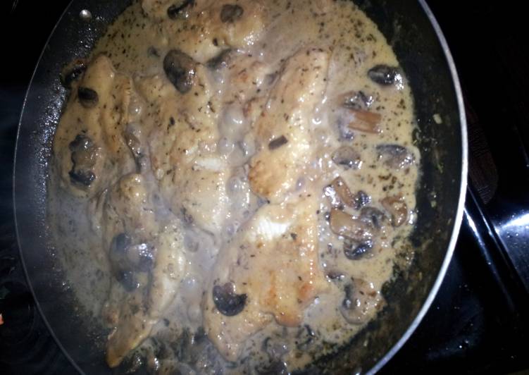 Steps to Prepare Homemade Chicken marsala with mushrooms