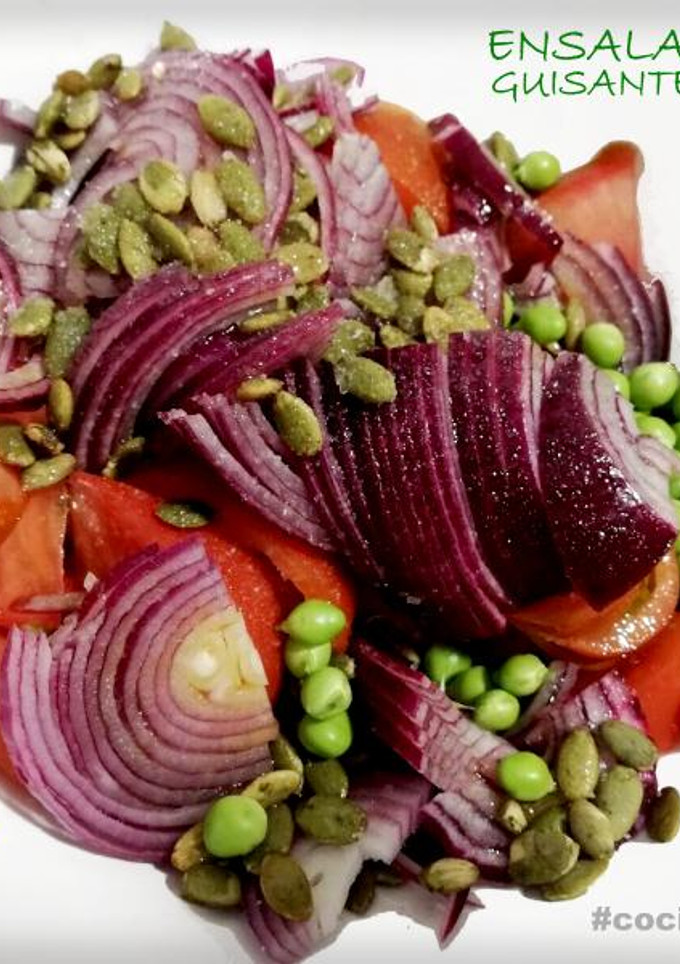 Una foto de Ensalada con Guisantes crudos