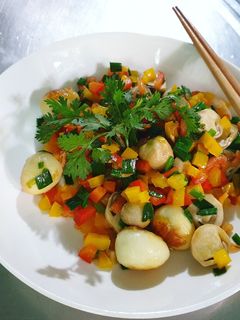 Hình của món Trứng cút ngũ sắc.