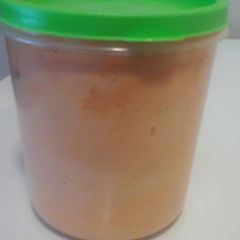 A picture of Zaxby chicken finger sauce.