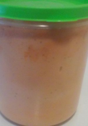 A picture of Zaxby chicken finger sauce.