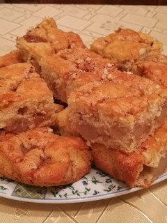 Egyszerű körtés piskóta recept fotója