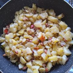 A picture of Potato fry.