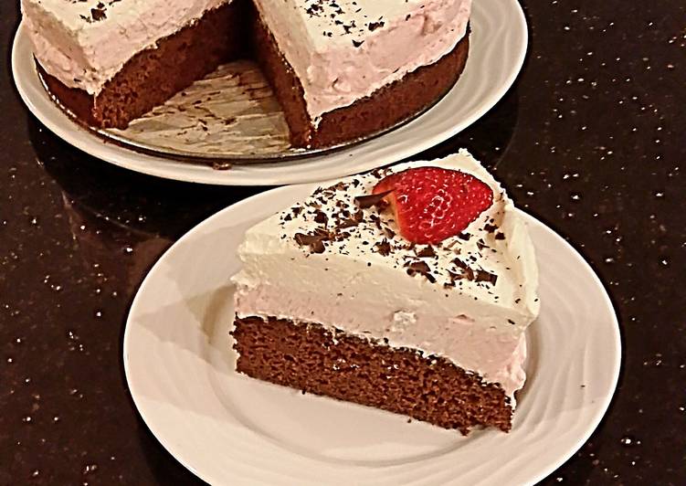 Easiest Way to Make Super Quick Homemade Strawberry Cheesecake Layer Cake