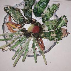 A picture of Palak rolls.